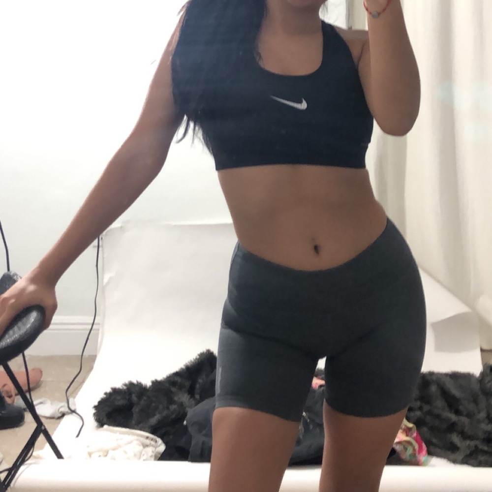 NIKE WOMENS SHORTS FOR RUNNING / - Picture 3 of 8